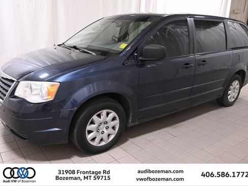 Used 2008 Chrysler Town & Country LX image 1