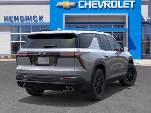 New 2026 Chevrolet Traverse LT w/ Midnight/Sport Edition FWD image 6