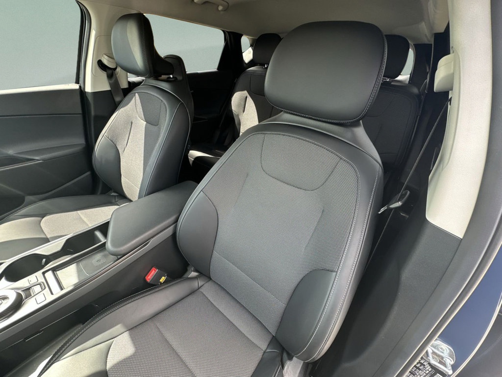 Used 2025 Kia EV6 Light RWD image 22