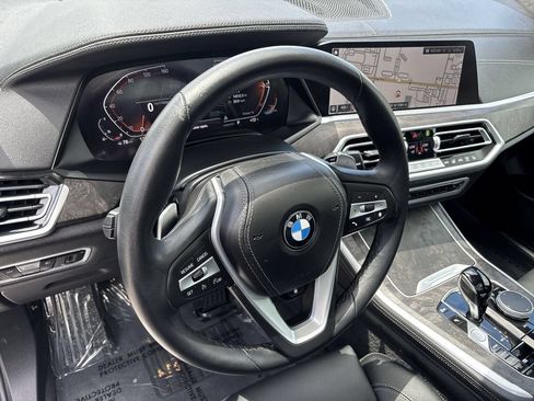 Certified 2022 BMW X5 xDrive40i w/ Premium Package AWD/4WD image 11