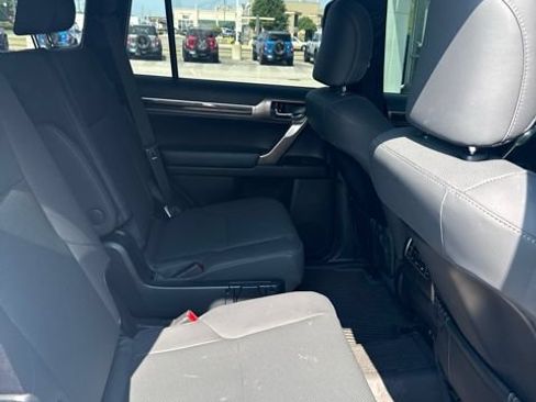 Used 2020 Lexus GX 460 Premium AWD/4WD image 7