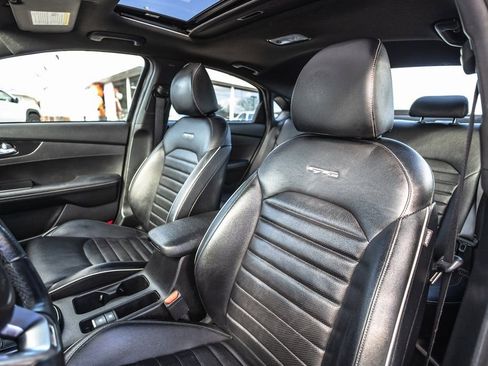 Used 2022 Kia Forte GT-Line w/ GT-Line Premium Package image 20