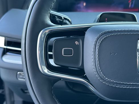 New 2026 Lincoln Navigator Reserve w/ Jet Appearance Package AWD/4WD image 27
