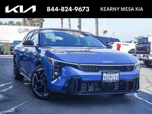Certified 2025 Kia K4 GT-Line FWD image 1