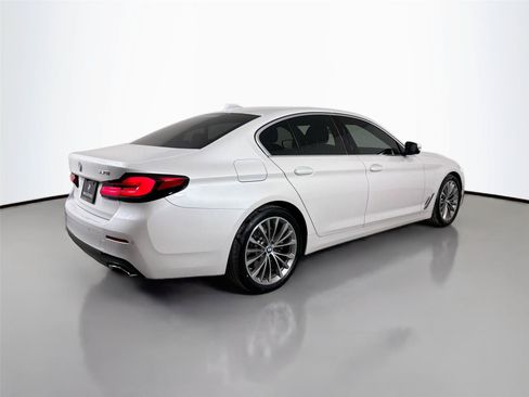 Certified 2023 BMW 530i w/ Premium Package RWD image 6