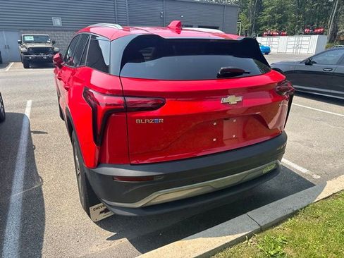 Certified 2024 Chevrolet Blazer EV LT AWD/4WD image 18