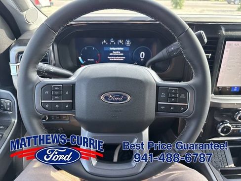 New 2026 Ford F250 Lariat w/ Black Appearance Package AWD/4WD image 19