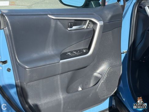 Used 2024 Toyota RAV4 XSE w/ Advanced Technology Package image 15