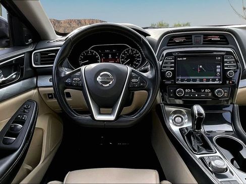 Used 2018 Nissan Maxima 3.5 SL FWD image 5