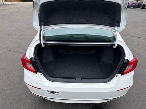 Used 2022 Honda Accord Sport image 15