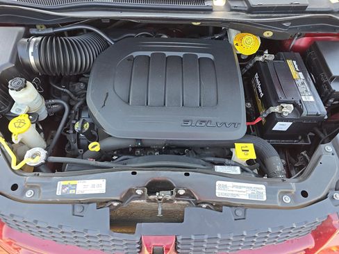 Used 2019 Dodge Grand Caravan GT FWD image 22