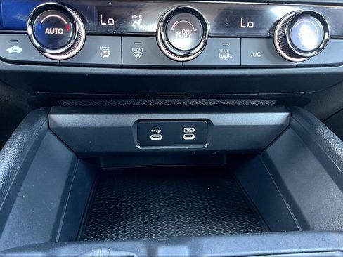 Used 2023 Honda Accord EX image 25
