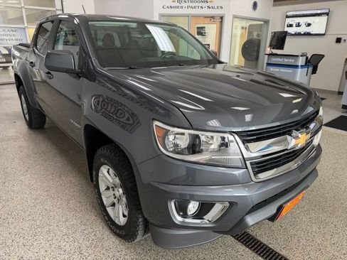 Used 2016 Chevrolet Colorado LT w/ LT Convenience Package AWD/4WD image 4
