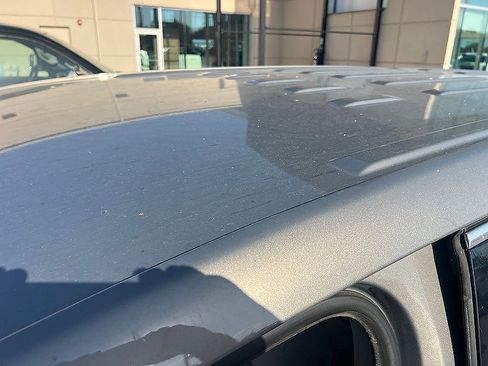 Used 2019 GMC Acadia SLE FWD image 13