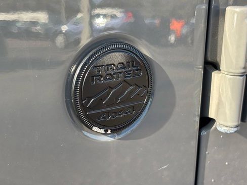 Used 2020 Jeep Wrangler Unlimited Sport image 11