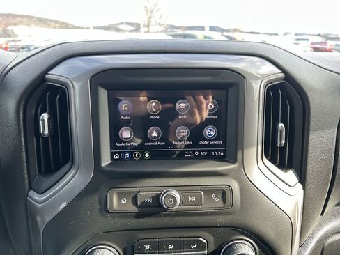 Used 2023 Chevrolet Silverado 1500 Custom image 26