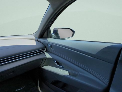 Certified 2023 Hyundai Elantra SEL w/ Convenience Package FWD image 13