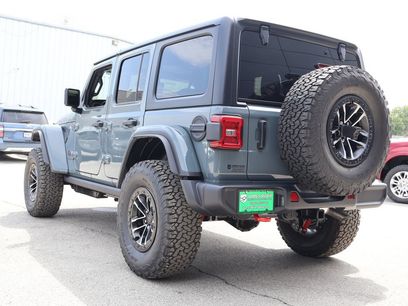 New 2026 Jeep Wrangler Unlimited Rubicon w/ Xtreme 35 Tire Package