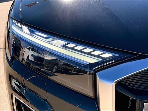 Used 2025 Audi SQ7 Prestige image 30