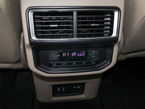 New 2026 Volkswagen Atlas SEL image 20