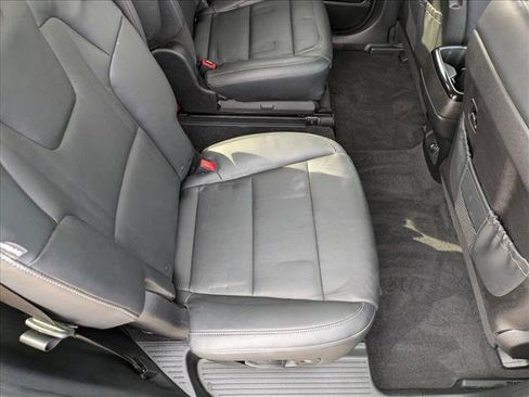 Used 2023 Kia Telluride S image 19