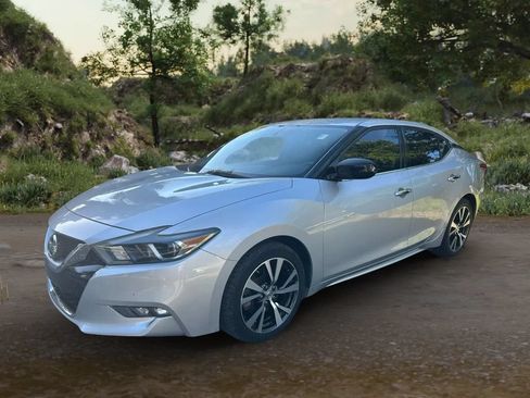 Used 2016 Nissan Maxima 3.5 S FWD image 3