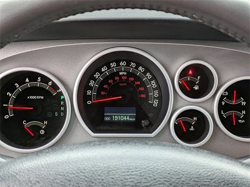 Used 2011 Toyota Tundra Limited image 31