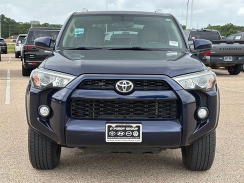 Used 2018 Toyota 4Runner SR5 RWD image 3