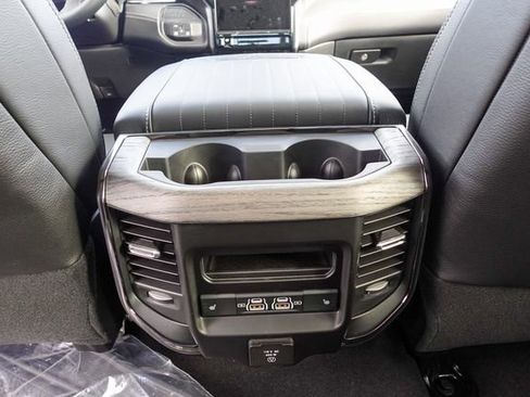 New 2026 RAM 2500 Limited image 28