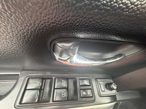 Used 2021 Nissan Titan SV w/ SV Convenience Package RWD image 55