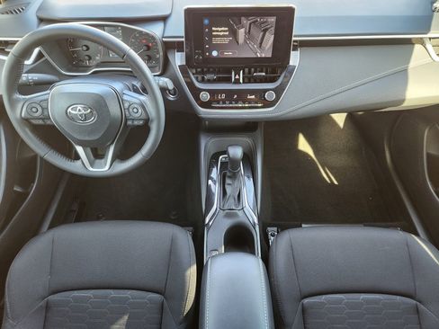 Used 2024 Toyota Corolla SE image 25