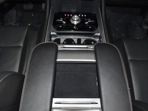 New 2026 Jeep Grand Wagoneer 4WD image 21