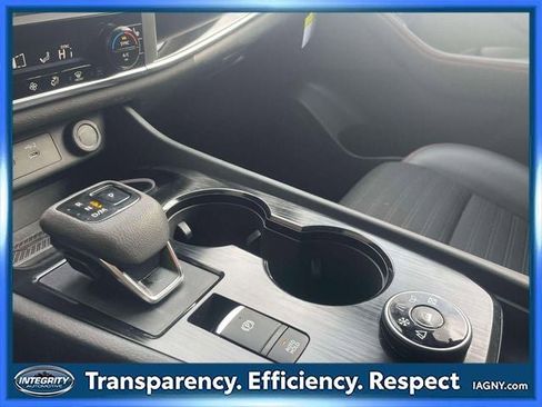 Certified 2025 Nissan Rogue SV w/ Rock Creek Premium Package image 31