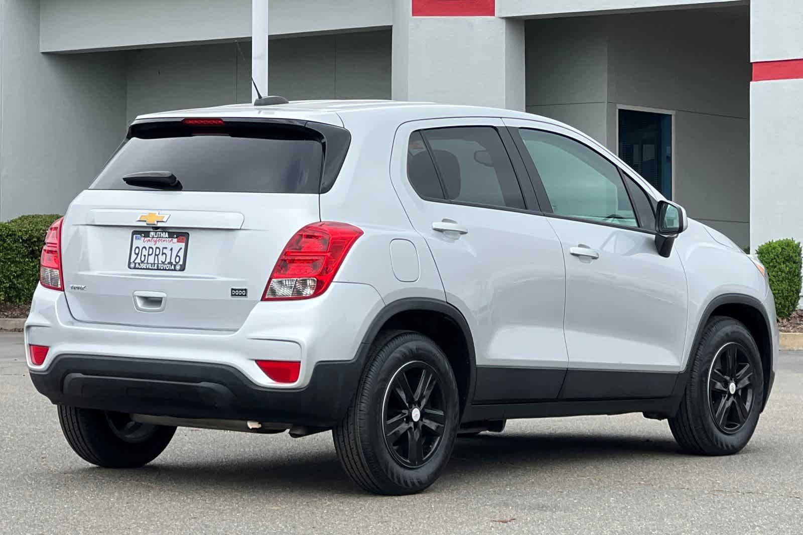 Used 2022 Chevrolet Trax LS w/ Tint and Cruise Package FWD image 2