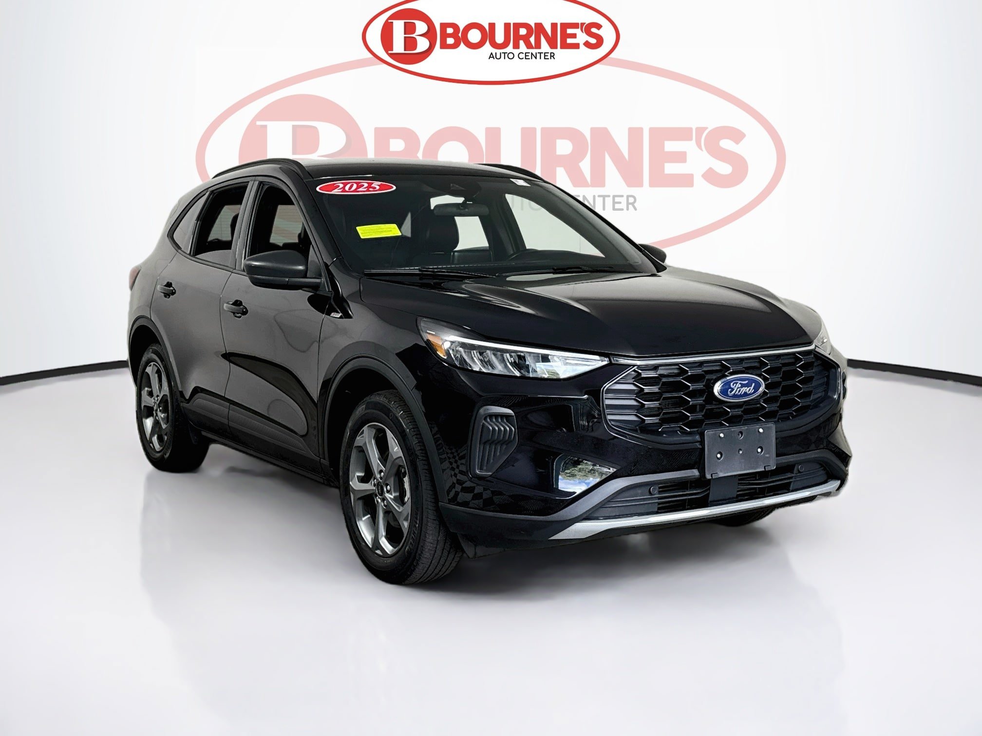 Used 2025 Ford Escape ST-Line AWD/4WD image 1