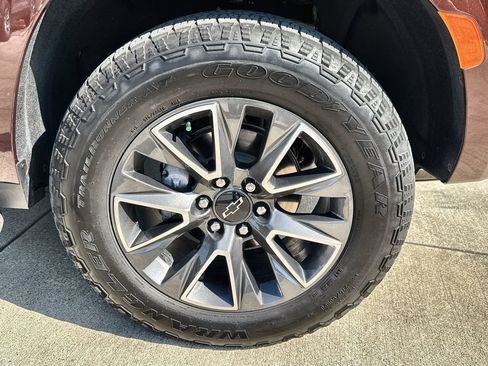 Certified 2023 Chevrolet Tahoe Z71 AWD/4WD image 10