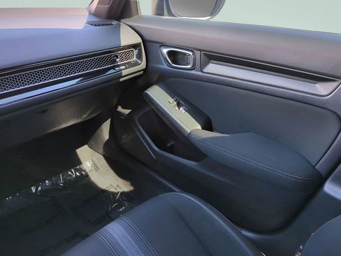 Used 2022 Honda Civic Sport image 16