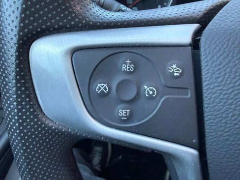 Used 2022 GMC Terrain SLE w/ Driver Convenience Package AWD/4WD image 19
