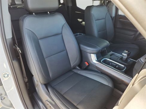 Used 2023 GMC Sierra 1500 SLT w/ SLT Convenience Package image 12