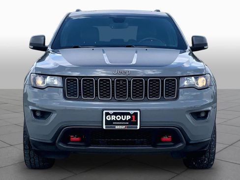 Used 2019 Jeep Grand Cherokee Trailhawk AWD/4WD image 4
