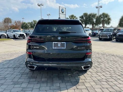 Used 2025 BMW X5 xDrive50e w/ M Sport Package image 10