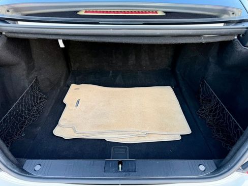 Used 2010 Mercedes-Benz S 550 4MATIC image 13