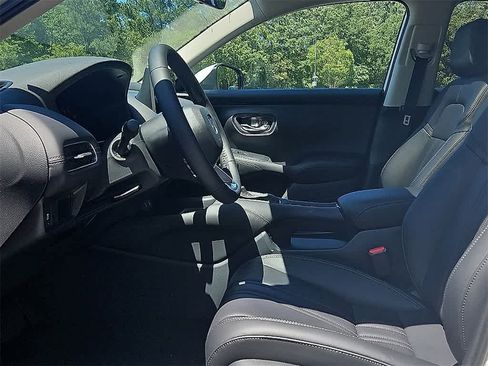 New 2026 Honda HR-V EX-L image 10