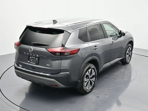 Used 2023 Nissan Rogue SV FWD image 31