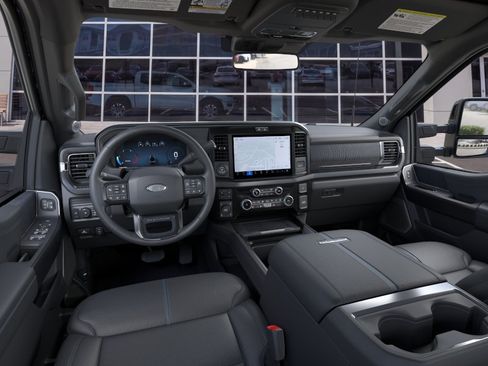 New 2026 Ford F250 Platinum w/ FX4 Off-Road Package AWD/4WD image 9