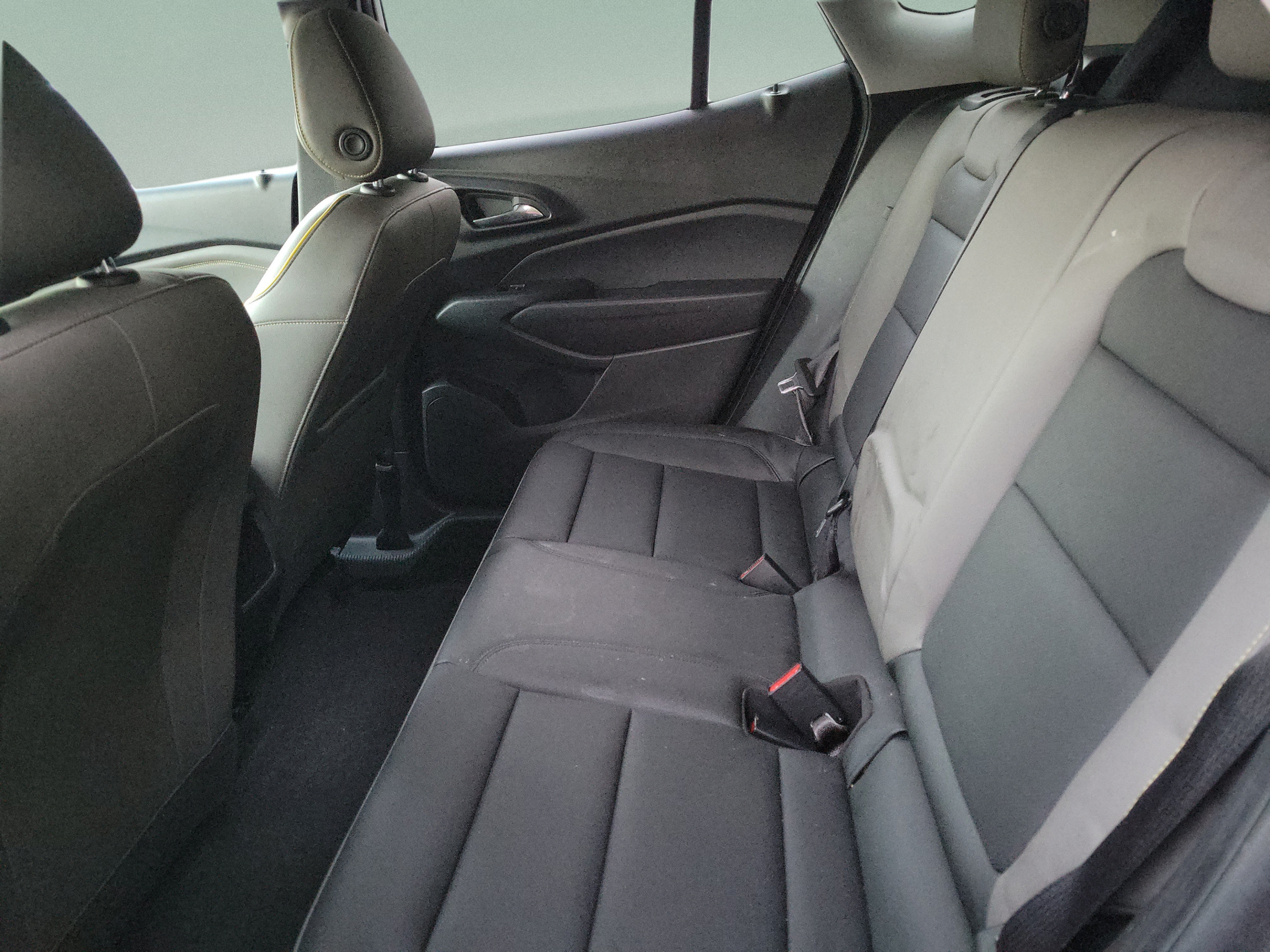 Used 2024 Chevrolet Trax ACTIV w/ Sunroof Package FWD image 10