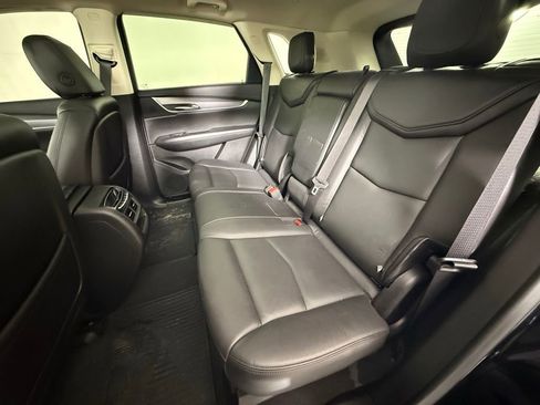 Used 2019 Cadillac XT5 Luxury w/ LPO, Black Ice Package image 14
