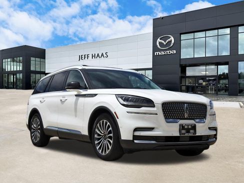 Used 2022 Lincoln Aviator Reserve w/ Elements Package Plus RWD image 4