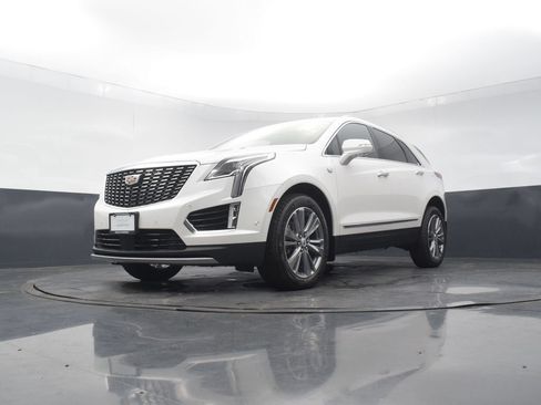 New 2026 Cadillac XT5 Premium Luxury w/ Driver Assist Package AWD/4WD image 48