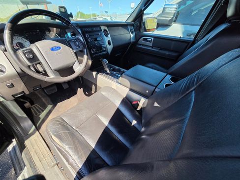 Used 2014 Ford Expedition Limited image 10